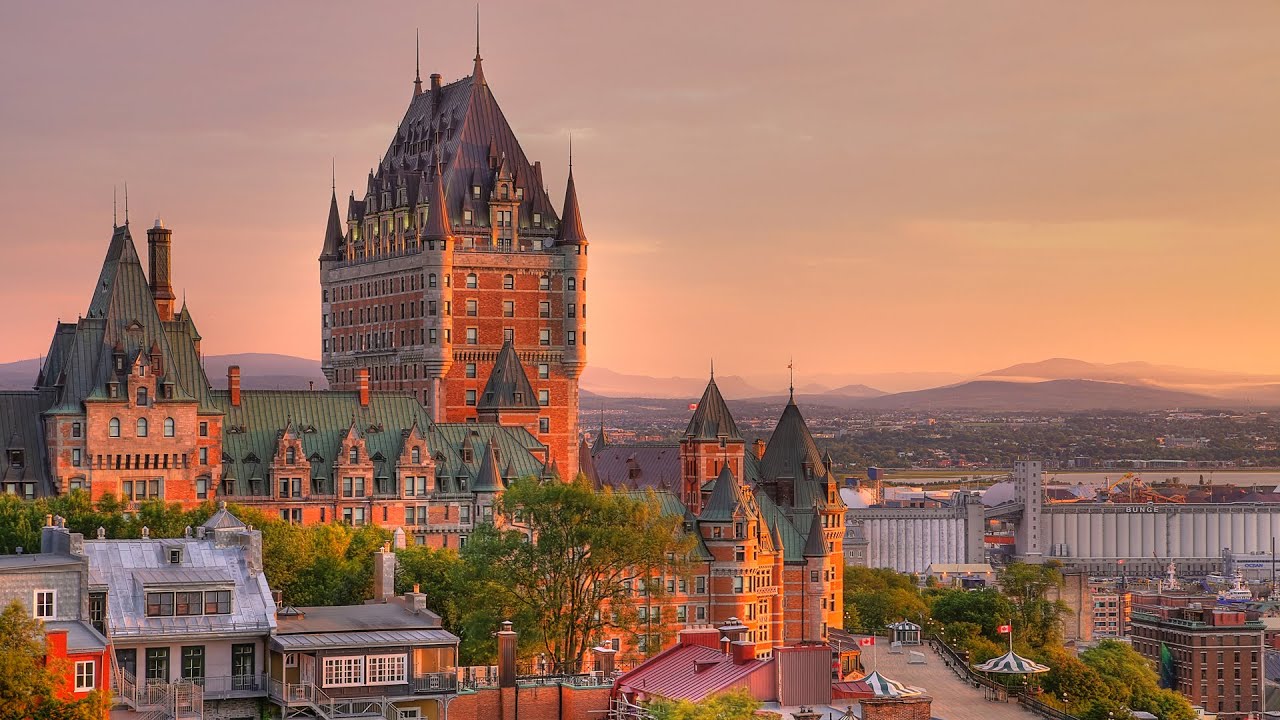 Montreal - Quebec City and Montmorency Falls Day Trip